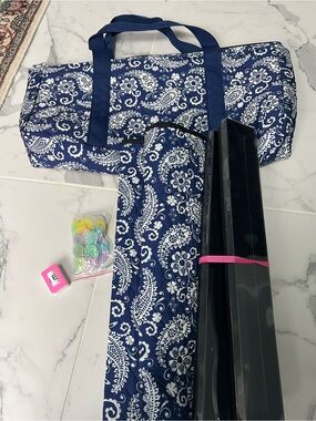 NWOT Mahjong bag with quilted tile holders
